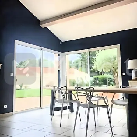 La Tour Marechal - D'exception Avec Piscine Villa