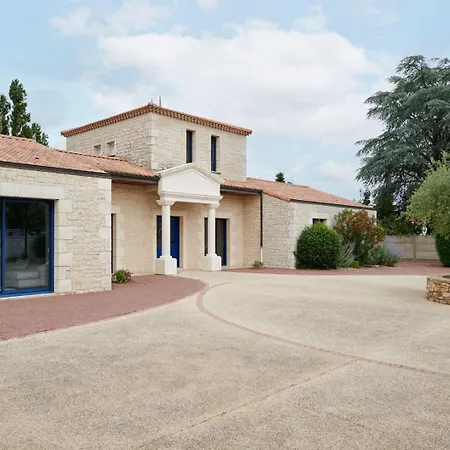 La Tour Maréchal - D'exception Avec Piscine