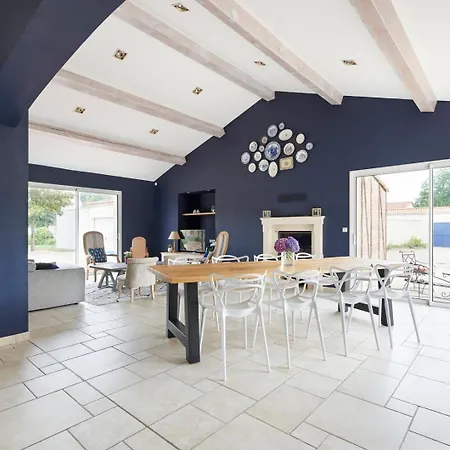 Villa La Tour Maréchal - D'exception Avec Piscine L'Herbergement