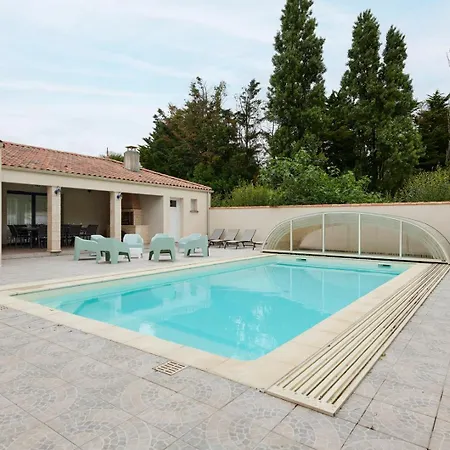 La Tour Maréchal - D'exception Avec Piscine Villa L'Herbergement