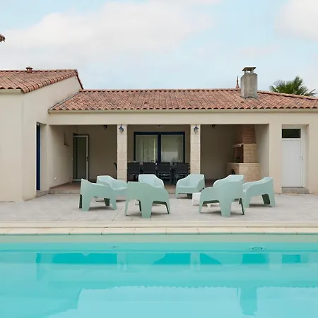 La Tour Maréchal - D'exception Avec Piscine Villa *